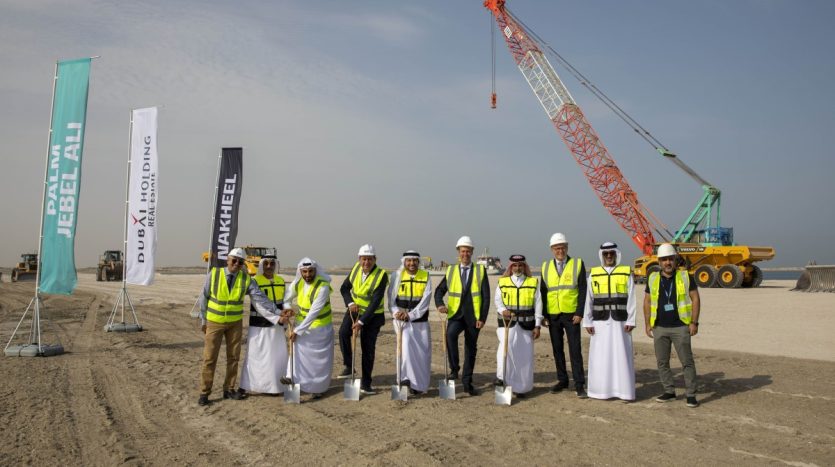 Nakheel begins infrastructure work on Palm Jebel Ali, awards $220.5mn dredging contract